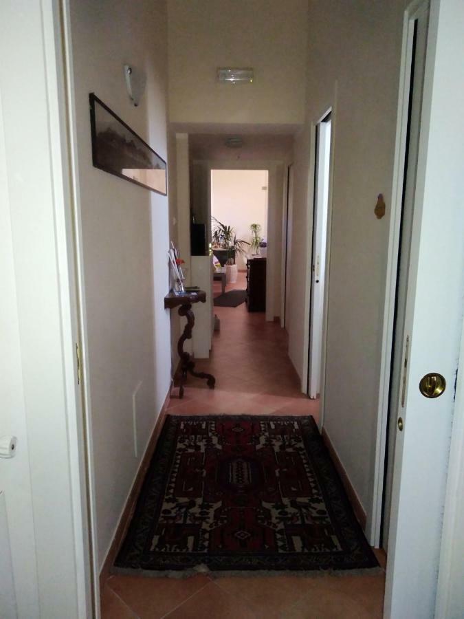 Fronte Al Porto Apartment Salerno Bagian luar foto