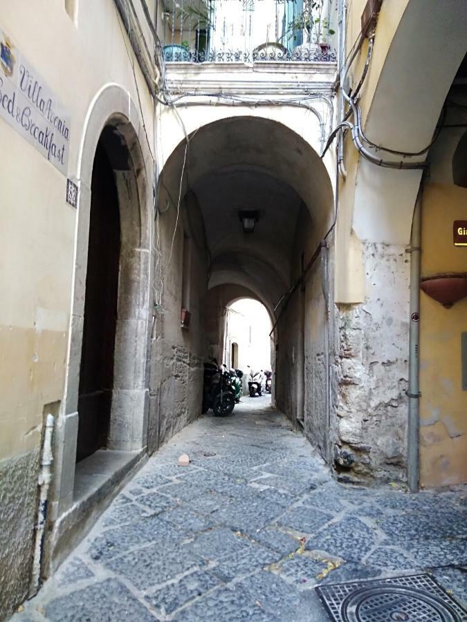 Fronte Al Porto Apartment Salerno Bagian luar foto
